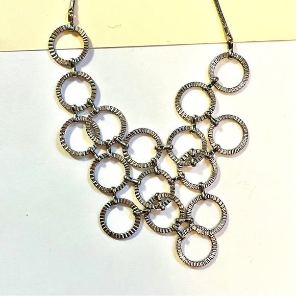 free 🆓 with $15 purchase! - Picture 6 of 10